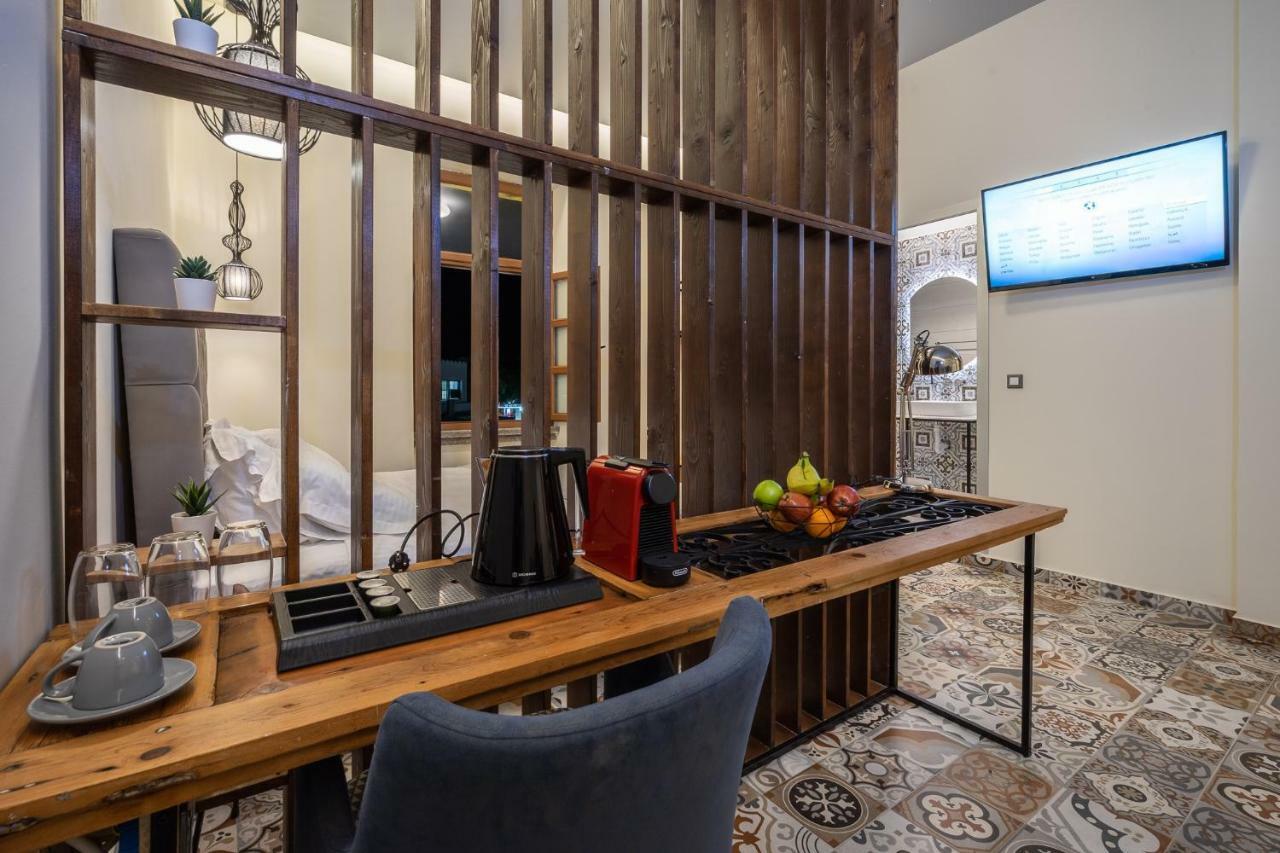 Casa Poli Suites Rhodes City Екстериор снимка