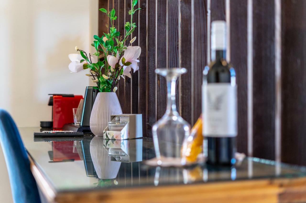 Casa Poli Suites Rhodes City Екстериор снимка