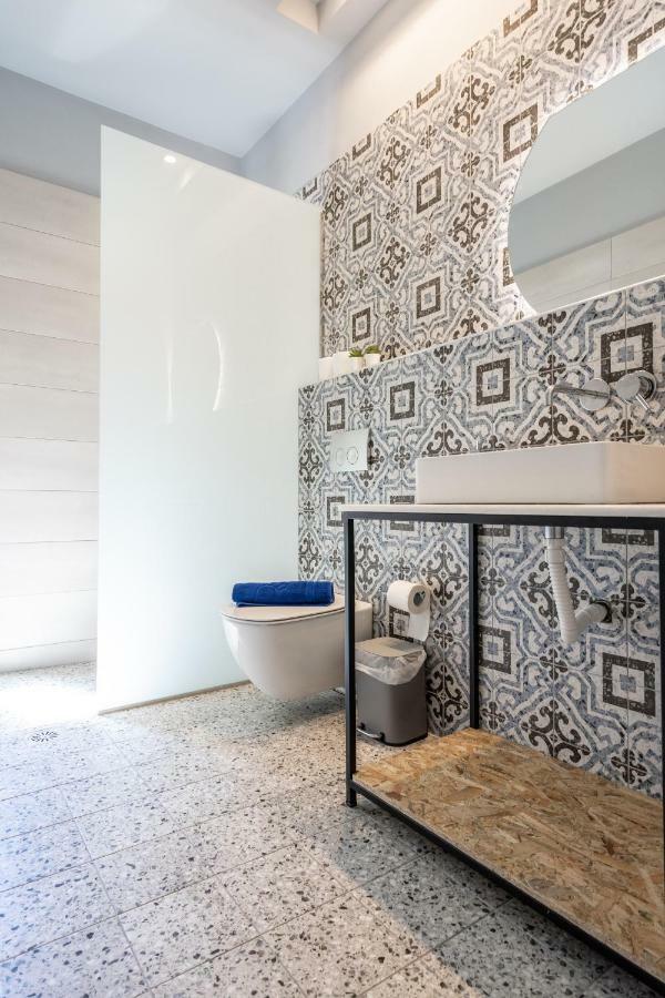 Casa Poli Suites Rhodes City Екстериор снимка